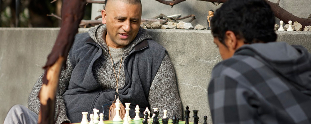 The Dark Horse' Film Review: Cliff Curtis Transforms True Chess Story